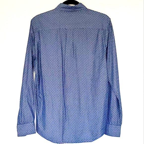 SOLD ! !! American Eagle Printed Everyday Shirt Small EUC - Picture 3 of 10